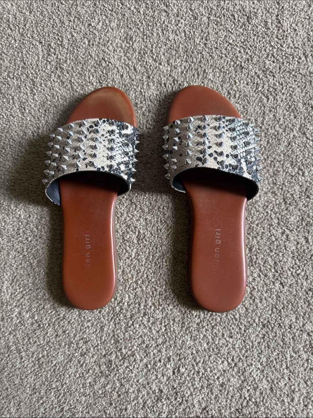 Madden Girl Silver Snake-Print Pyramid Stud Slide Sandals